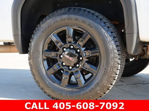 Certified 2024 GMC Sierra 3500 AT4 w/ AT4 Premium Plus Package AWD/4WD image 9