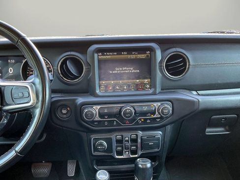 Used 2022 Jeep Gladiator Overland AWD/4WD image 13