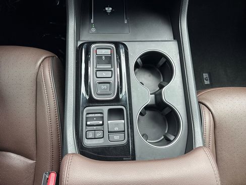 Used 2023 Honda Pilot Elite image 22
