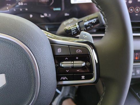 New 2026 Kia Carnival SX FWD image 20