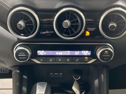 Used 2022 Nissan Sentra SR w/ Electronics Package image 19