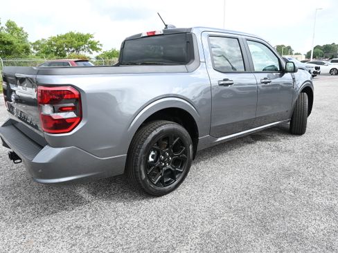 New 2026 Ford Maverick Lobo AWD/4WD image 3