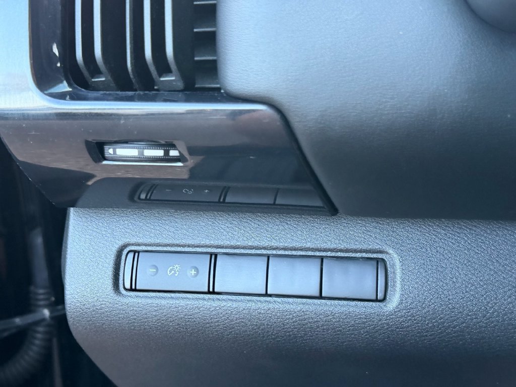 Certified 2024 Nissan Pathfinder S AWD/4WD image 23