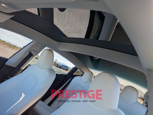 Used 2023 Tesla Model 3 Standard Range image 28