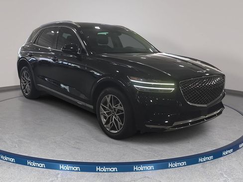 Used 2024 Genesis GV70 2.5T AWD/4WD image 4