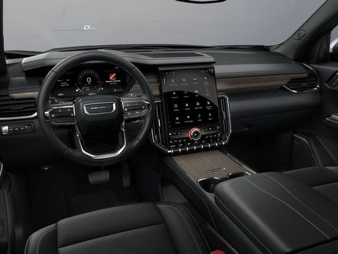 Used 2025 GMC Acadia Denali image 8