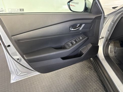 Certified 2025 Honda Accord LX image 14