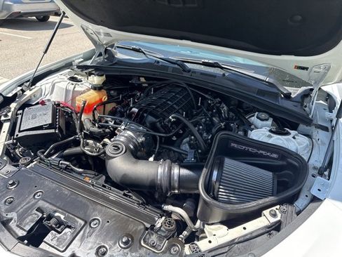 Used 2022 Chevrolet Camaro LT image 29