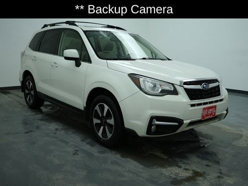 Used 2017 Subaru Forester 2.5i Limited image 2