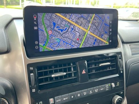 Certified 2023 Lexus GX 460 Premium w/ Accessory Package AWD/4WD image 17