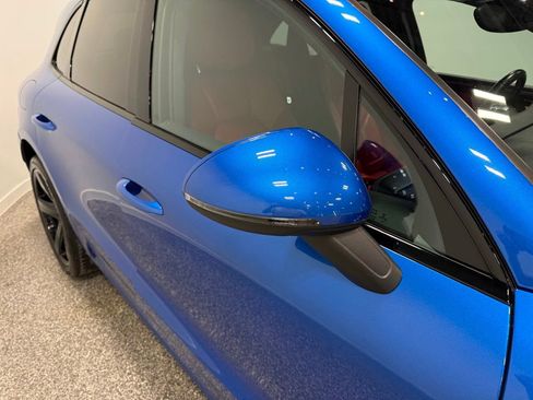 Used 2016 Porsche Macan Turbo image 7