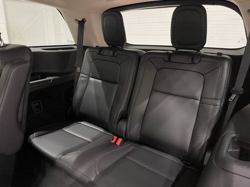 Used 2024 Lincoln Aviator Reserve w/ Equipment Group 201A AWD/4WD image 19