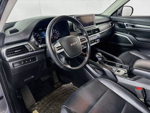 Used 2022 Kia Telluride LX AWD/4WD image 9