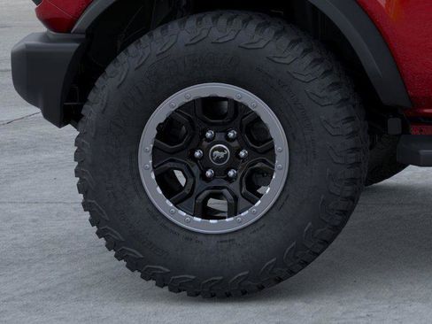 New 2025 Ford Bronco 2-Door w/ Sasquatch Package image 21