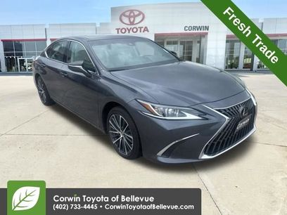 Used 2025 Lexus ES 350 w/ Premium Package
