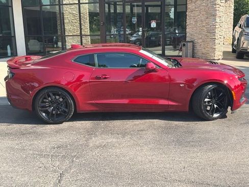 Used 2023 Chevrolet Camaro SS RWD image 8