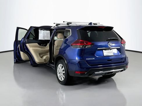 Used 2020 Nissan Rogue SV AWD/4WD image 22