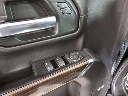 Used 2020 Chevrolet Silverado 1500 LT Trail Boss AWD/4WD image 14