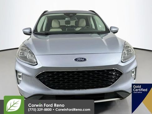 Used 2022 Ford Escape Titanium AWD/4WD image 2