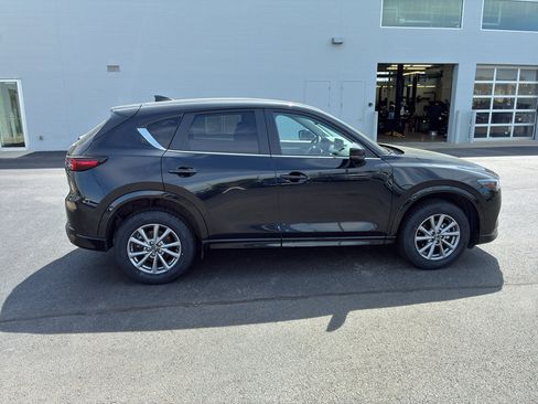 Used 2025 MAZDA CX-5 AWD 2.5 S w/ Preferred Package image 7
