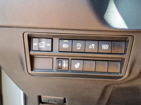 Used 2023 Toyota Tundra SR5 w/ TRD Off-Road Package AWD/4WD image 15