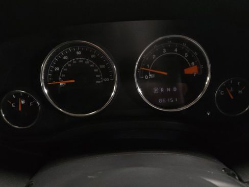 Used 2017 Jeep Compass Latitude image 23