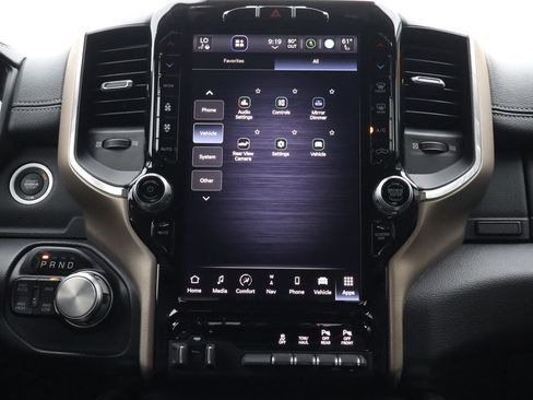 Used 2022 RAM 1500 Laramie AWD/4WD image 24