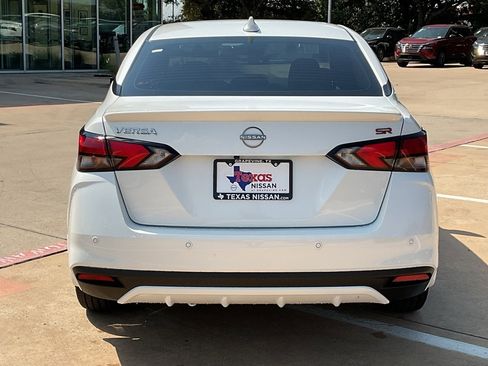 New 2025 Nissan Versa SR w/ Trunk Package image 6