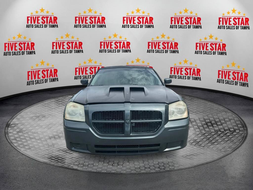 Used 2005 Dodge Magnum R/T w/ Electronics Convenience Group RWD image 2