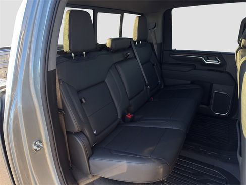 New 2026 GMC Sierra 2500 SLT w/ SLT Convenience Package image 19
