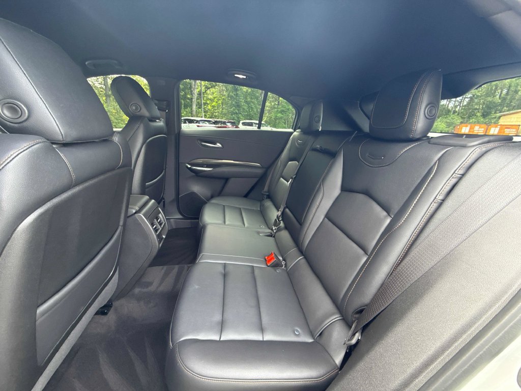 Used 2023 Cadillac XT4 Sport FWD image 12