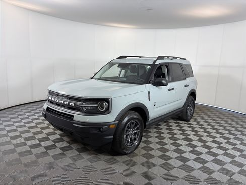 Used 2023 Ford Bronco Sport Big Bend w/ Convenience Package AWD/4WD image 2