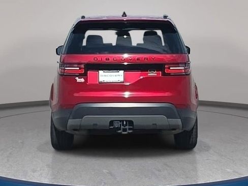 Used 2017 Land Rover Discovery HSE AWD/4WD image 6