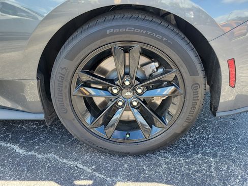 Used 2025 Ford Mustang GT RWD image 7