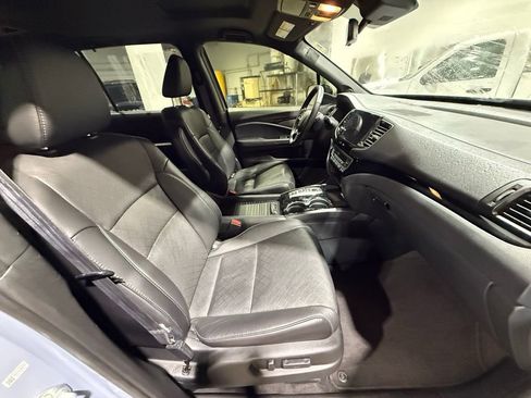 Used 2022 Honda Passport Elite image 43