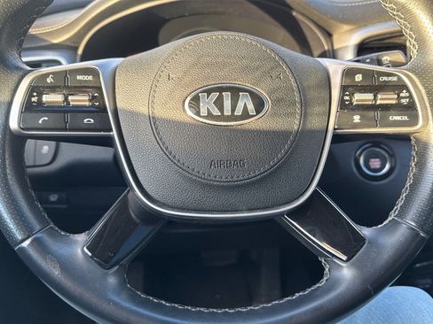 Used 2020 Kia Sorento SX image 17