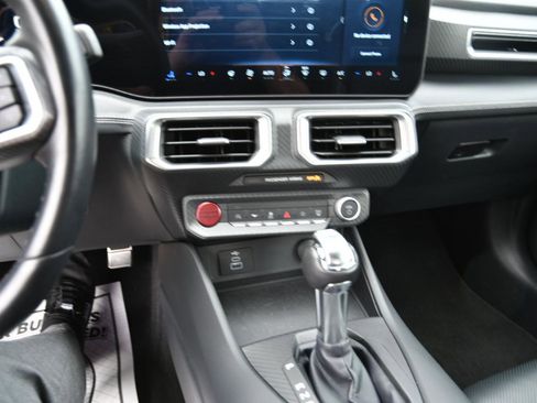 Used 2025 Ford Mustang Premium RWD image 22