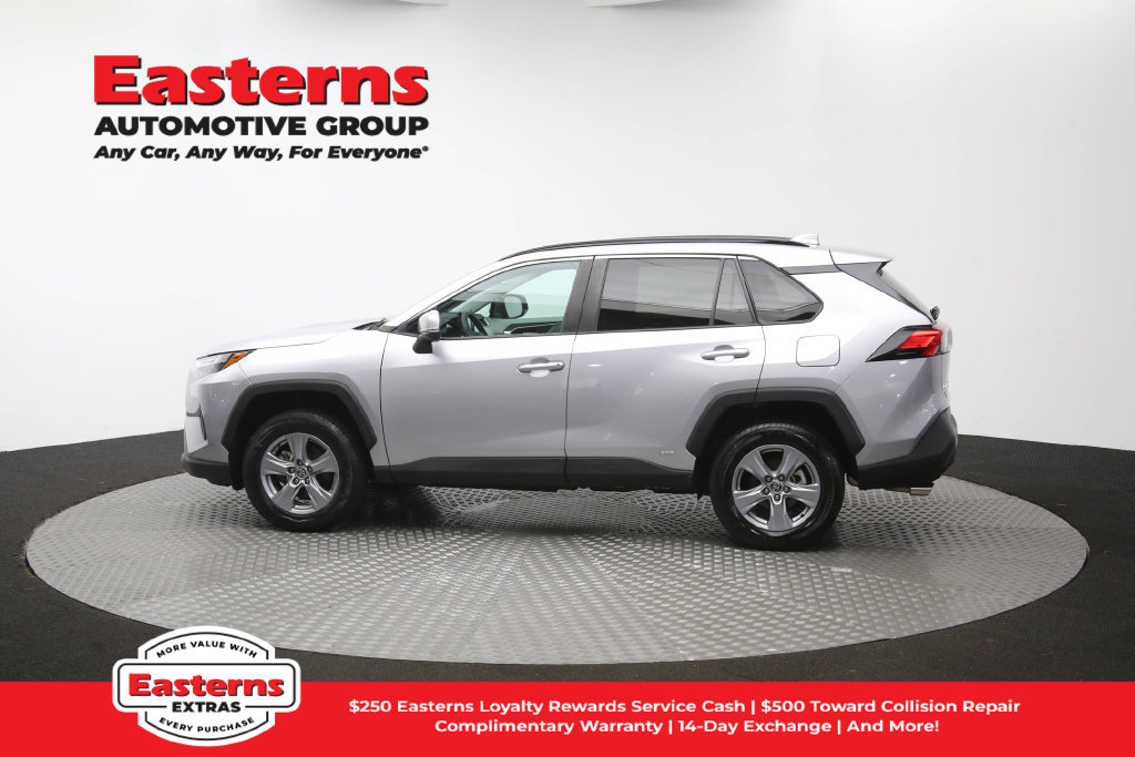 Used 2022 Toyota RAV4 XLE w/ Convenience Package AWD/4WD image 62