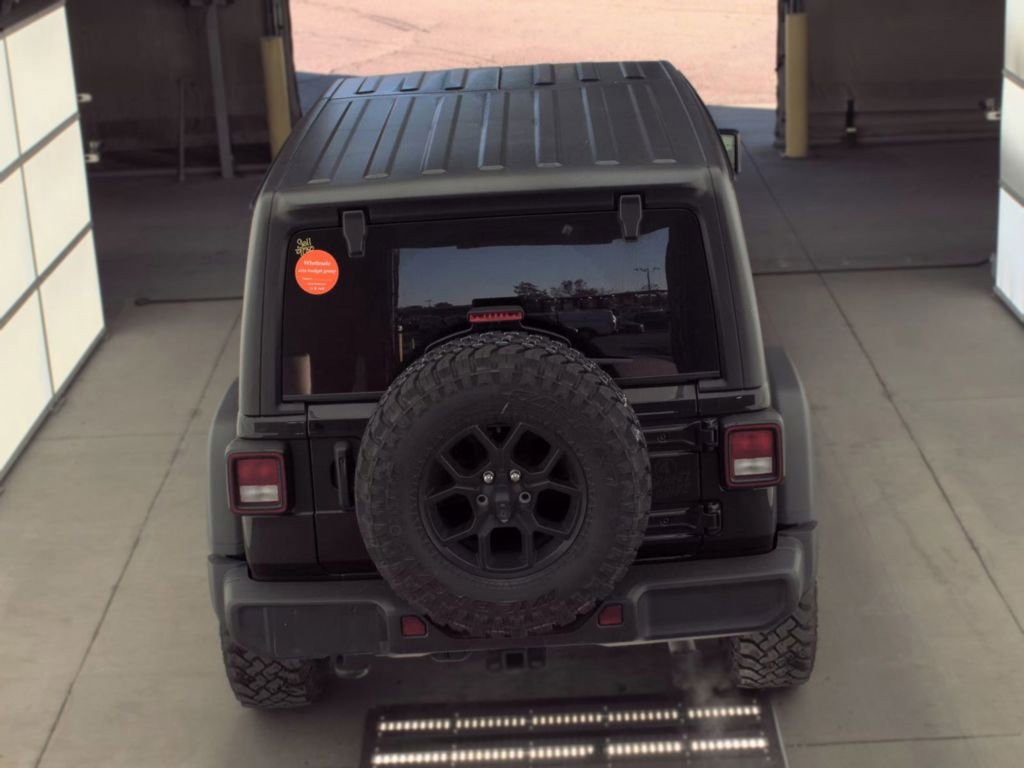 Used 2025 Jeep Wrangler Unlimited Sport AWD/4WD image 3