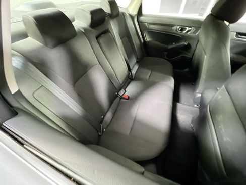 Used 2022 Honda Civic EX image 26