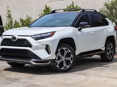 Used 2025 Toyota RAV4 XSE w/ Premium Package