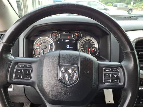 Used 2016 RAM 1500 Big Horn AWD/4WD image 19