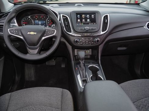 Certified 2023 Chevrolet Equinox LT FWD image 9