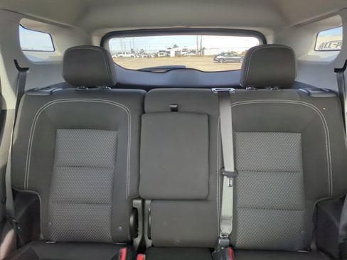 Used 2024 GMC Terrain SLE image 22