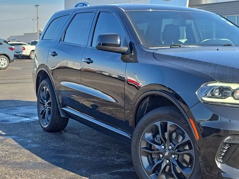 Used 2021 Dodge Durango SXT image 64