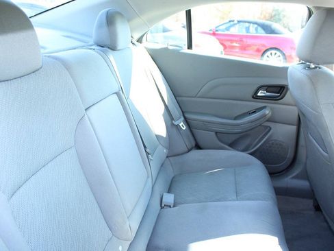 Used 2014 Chevrolet Malibu LS w/ Protection Package FWD image 17