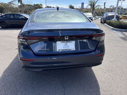 Certified 2025 Honda Accord SE image 4