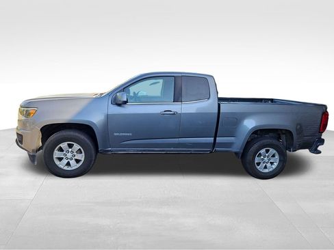 Used 2019 Chevrolet Colorado W/T w/ WT Convenience Package RWD image 4