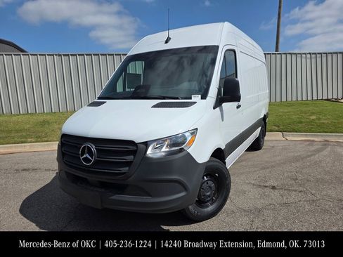 New 2026 Mercedes-Benz Sprinter 2500 image 1