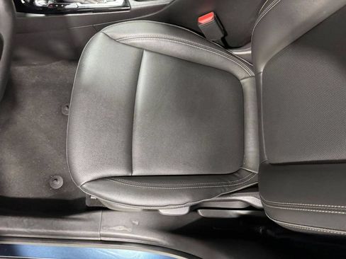 Used 2024 Buick Encore GX Sport Touring AWD/4WD image 27